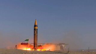 Iran shows off missile systems during annual military exercises