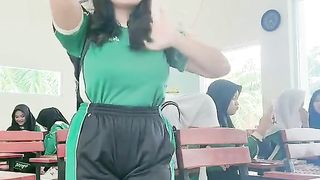 Viral Video of Beautiful Women 4