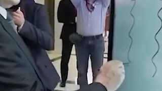 Putin demonstrates _outstanding_ artistic skills at the Strong Ideas for a New Time forum