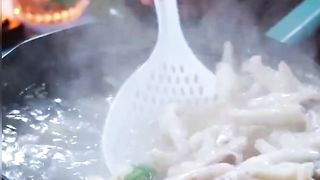 Cooking chicken injuries like this is very delicious