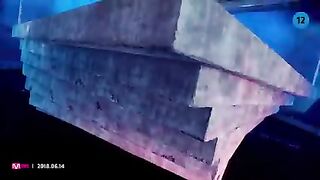 BLACKPINK_-_‘뚜두뚜두__DDU-DU_DDU-DU_’_M_V