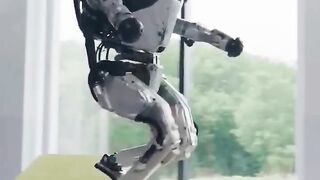 ATLAS military use Robot by Boston Dynamics
