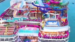 Welcome to Miami Icon of the Seas! The world’s largest cruise ship!
