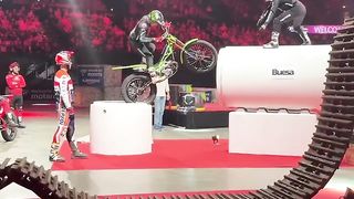 Juste incroyable #moto #motorsport #trial #bike