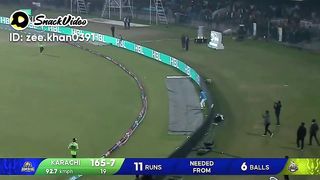 Last over thrilling movements Lahore vs Karachi Kings
