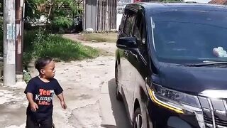 sketsa komedi juragan Baso ikan Laris jaya Karawang