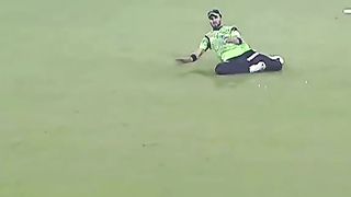 Shaheen Afridi great catch
