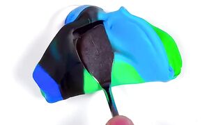 What color do mixed cartoons make?