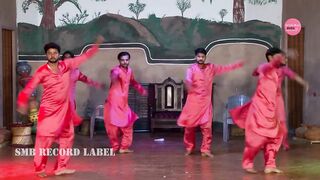 WARDA_BEAUTIFUL_PERFORMANCE___AKHIYAN_MILAWAN_GI_-_NASEEBO_LAL_PUNJABI_SONG