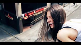 Sugar House feat. Chelle – Looking For Love (Tosel & Hale, Manos Remix)