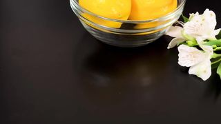 Dieses Rezept wurde 1891 in England erfunden! Das berühmte Zitronenposset.