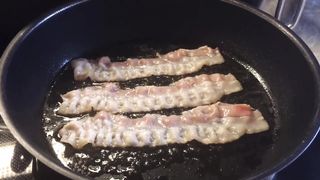 bacon crackles on the rock !