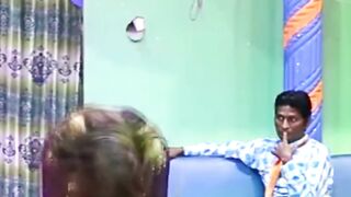 Misbah Khan Mujra