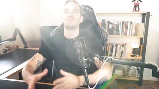 pewdiepie - My 12 Things I Can't Live Without.