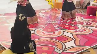 Dance india????????????????