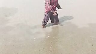 planting rice in the fields