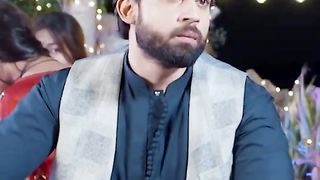 2 Larkon Mein Phans Gayi...!! #durefishansaleem #bilalabbaskhan #shorts #pakistanidrama #ishqmurshid.