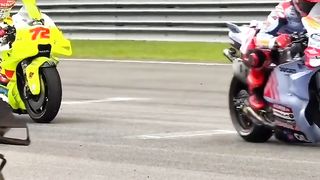 SUARANYA MENGGELEGAR !!!! DETIK - DETIK MARC MARQUEZ DAN PEMBALAP MOTO GP START TEST SEPANG 2024