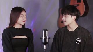 SING-OFF TIKTOK SONGS PART VI (Yamet Kudasi, It's Only Me) vs Mirriam Eka