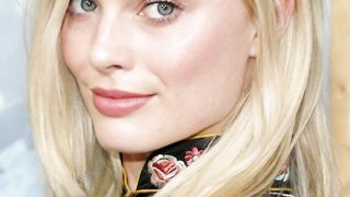 Margot Robbie Net Worth 2023 | Australian Actress Margot Robbie