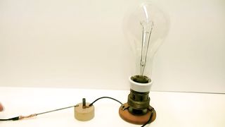 Test voltaic arc 310 volts 500 watts DC