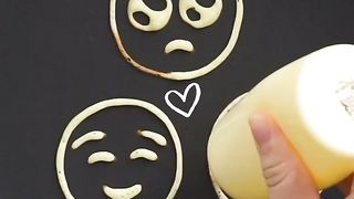 Owh.. So cute.. Funny cake