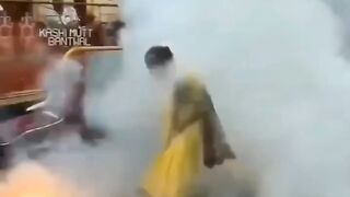 Don’t ignore this video wait for the towist see and laungh