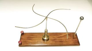 High voltage electric pinwheel test