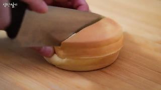 (Custard Cream Pancake)