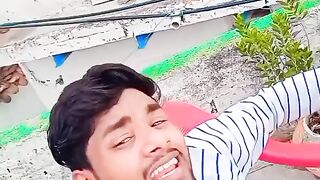 Karta rehta hu m bas tari hi bante