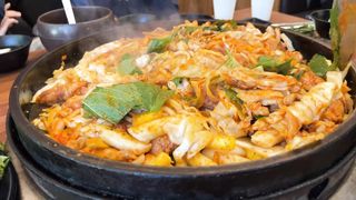 convivial chicken bay leaf sauce tomato and spices good