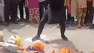Dangerous entertainment in one of the Eastern countries