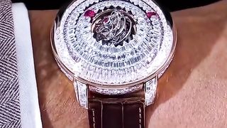 Insane gem setting with the stunning Jacob&Co Mystery Tourbillon Rose Gold set with 35ct of white diamonds