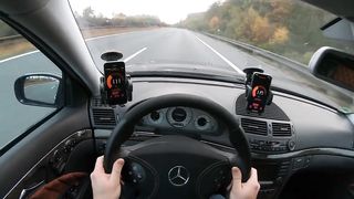 Mercedes E55 AMG Top Speed 313km per hour !!