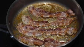 well-grilled and crunchy bacon