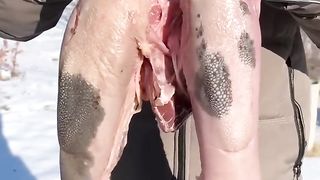 КТО УГАДАЕТ ЧТО Я ДЕРЖУ В КОЦНЕ?