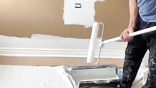 How to paint a wall in 30 seconds