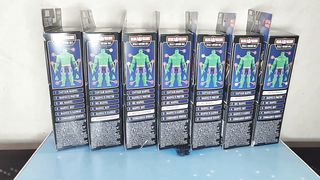 Unboxing The Marvels - Totally Awesome Hulk BAF Wave Figure Review!