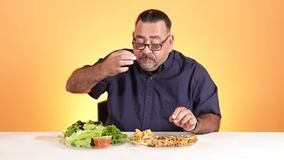 Mexican Dads Try Vietnamese Food!