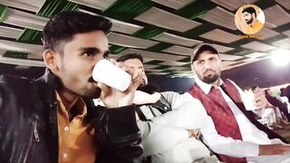 یوم قائد کے موقع پر گورنر ہاؤس میں پروقار مشاعرے میں شرکت