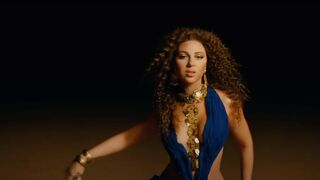 Tukoh Taka - Myriam Fares (Official Anthem)