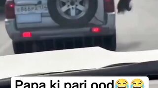 Papa ki pari oud rhi ha