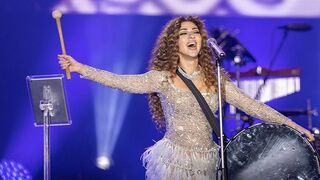 Myriam Fares - Goumi (Live Performance)