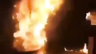 Expanding Sparks