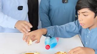 Flip the bottle and eat food