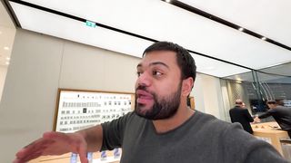 Surprising My Dad With A Brand New iPhone 15 Pro Max ❤️ - Bohot Khush Ho Gaye ????