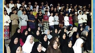 persiapan wisuda di ponpes cilendek