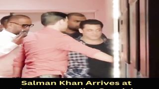 Salman Khan Arrives at Laapataa Ladies Special Premier #salmankhan #shorts #short #trending #viral #bollywood #shortvideo