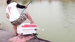Fishing Fails