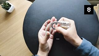 TRIK SULAP KARET TERKAIT SECARA AJAIB KE GEMBOK Sehari jago sulap Easy Rubber Band